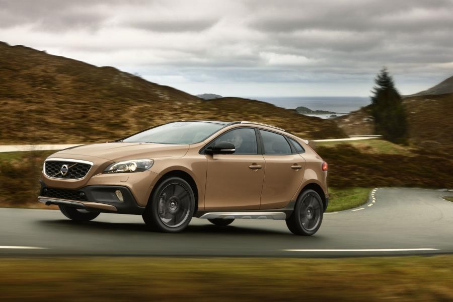  Volvo V40 Cross Country 2012 года  (фото 21 из 29)